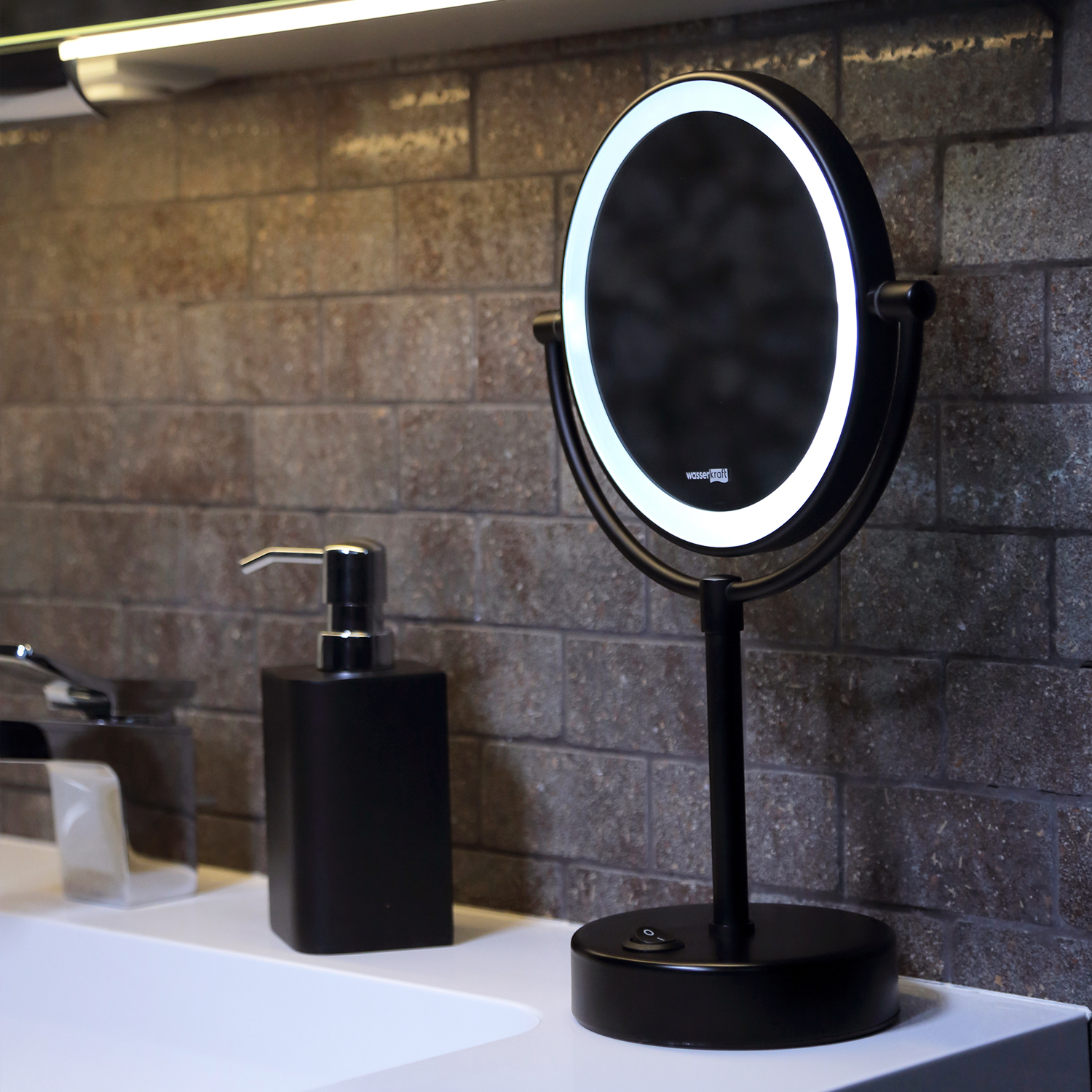 Зеркало с LED-подсветкой двухстороннее, стандартное и с 3-х кратным увеличением WasserKRAFT K-1005BLACK