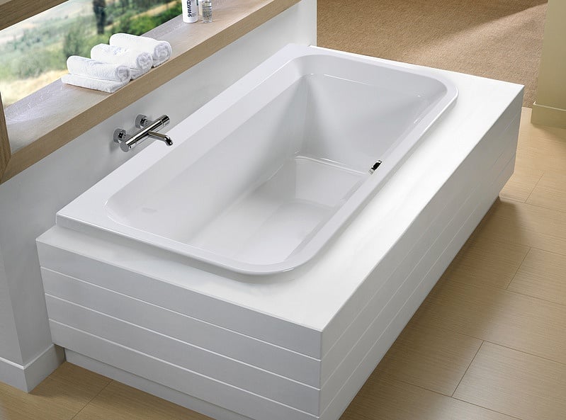 Ванна акриловая RIHO Dimaro 180 BB7800500000000