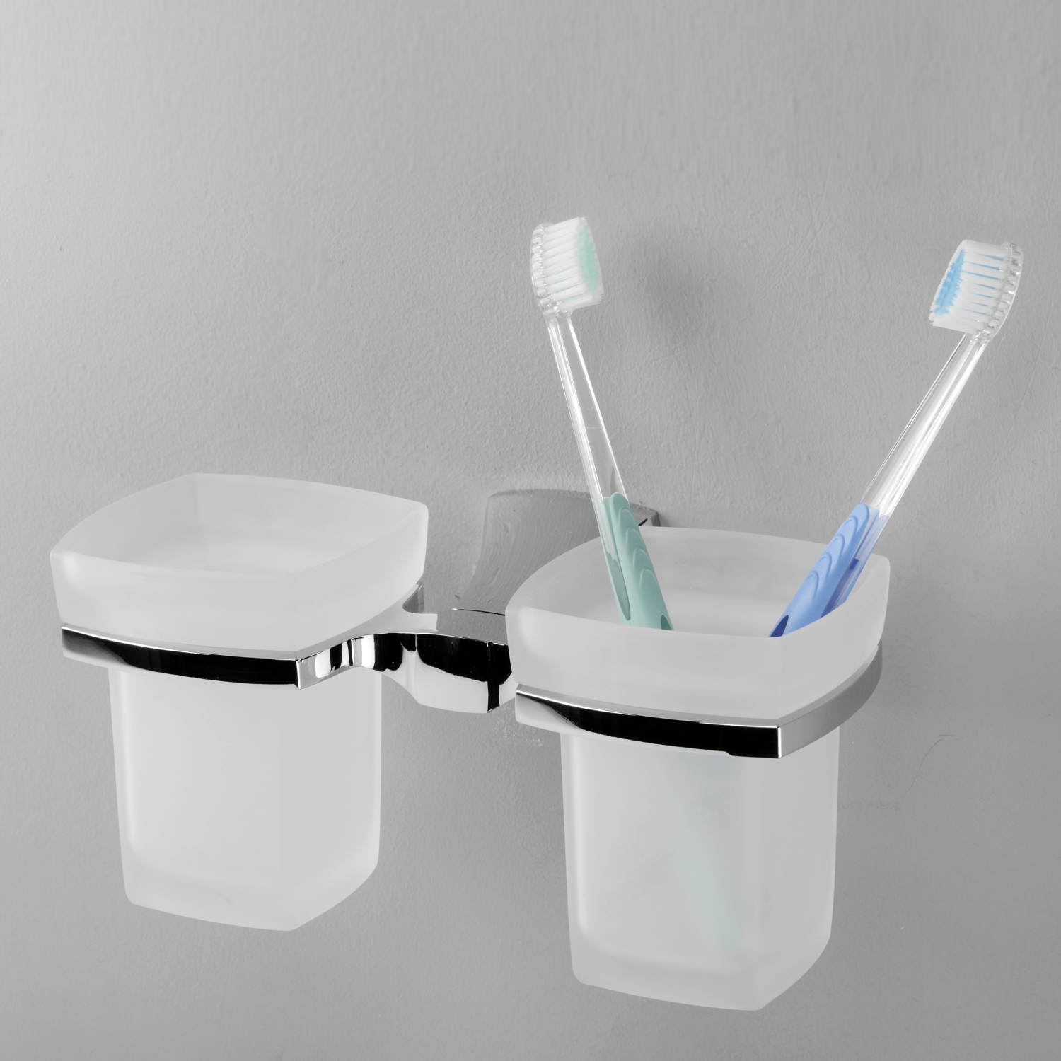 Стакан для зубных щеток двойной  WasserKRAFT Wern K-2528D